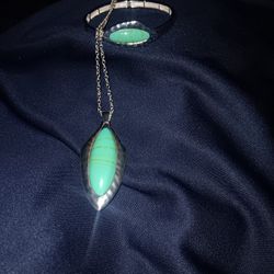 NECKLACE AND BRACELET 