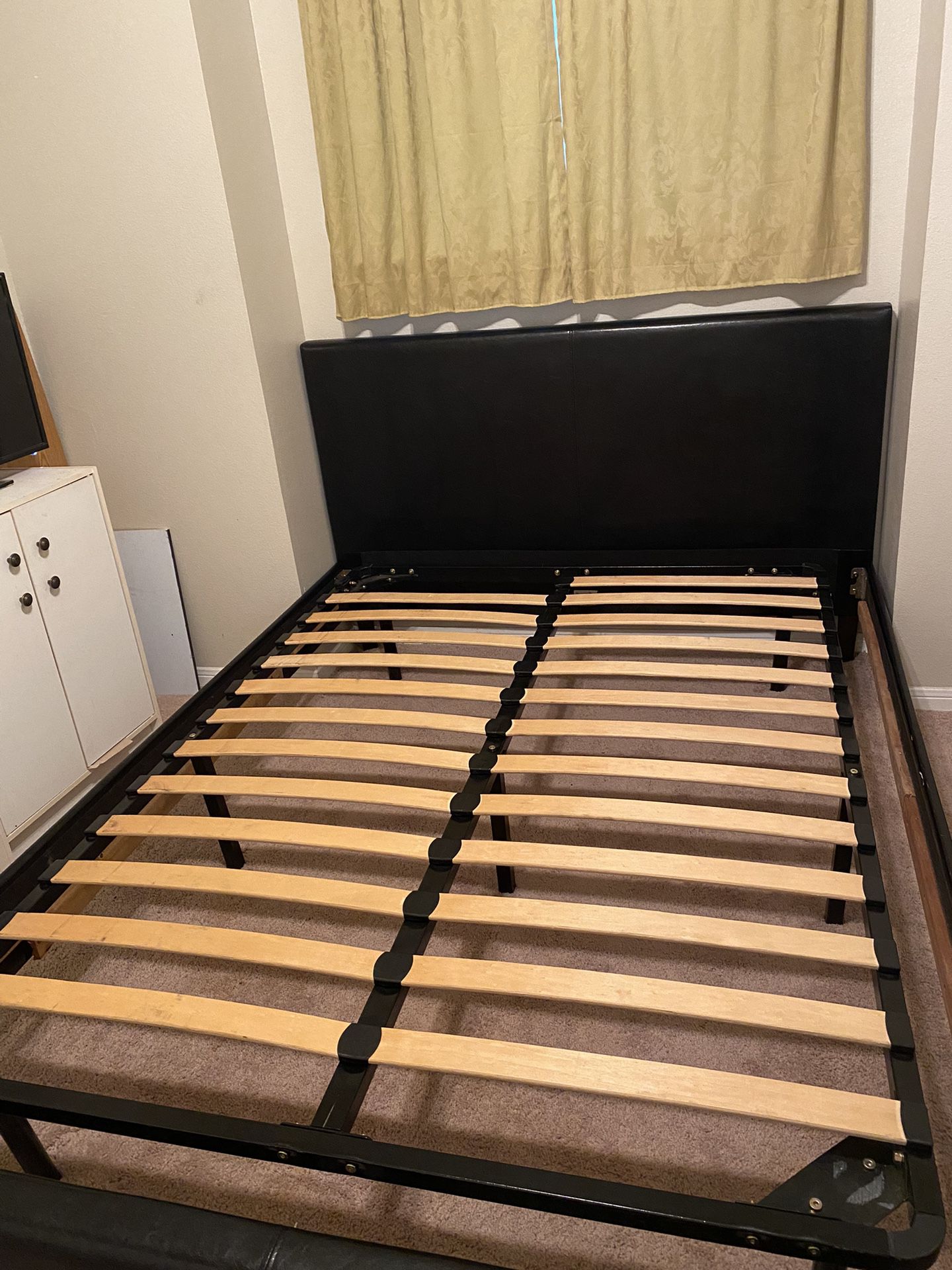 Queen Size Bed Frame With Headboard 