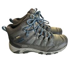 Keen Gray and Blue Hiking Boots with Rugged Sole.  Men’s Size 7.5/Women’s Size 9