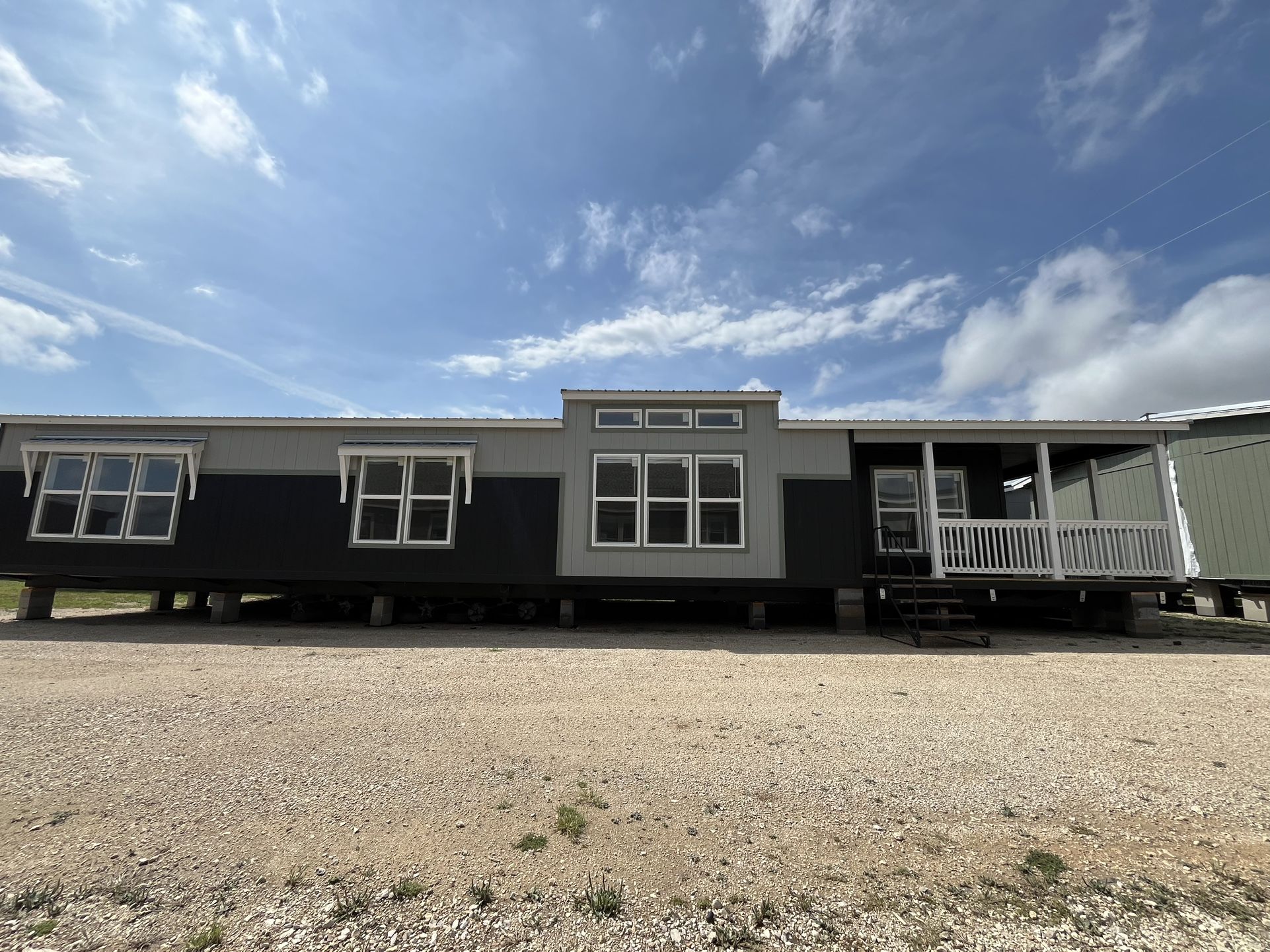 Double Wide 28x70 1800sq