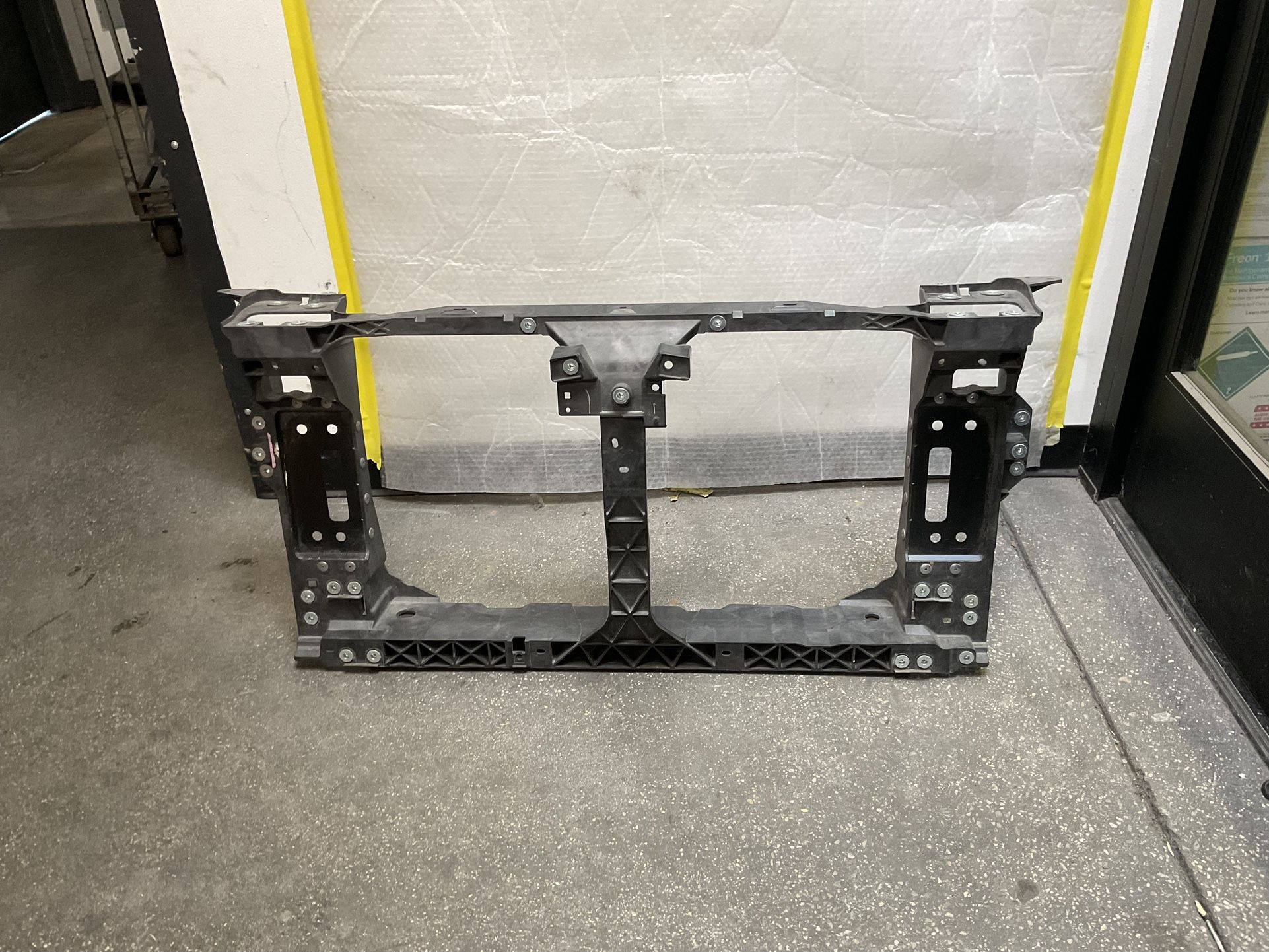  Radiator Support Core  2014-2020 INFINITI Q50 Q60