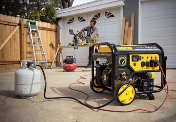 Champion Dual Fuel Generator 7850W / 6250W Electric Star