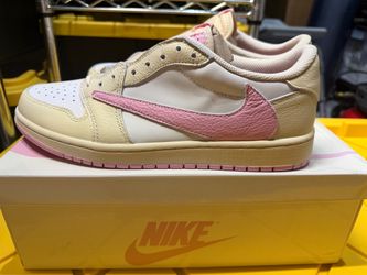 Nike Air Jordan 1 Low Sneakers