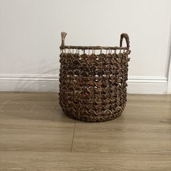 Woven Basket 