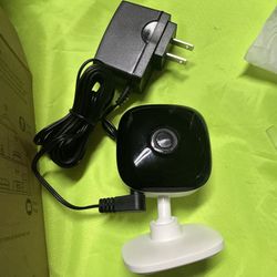 TP-Link Kasa Spot Indoor Security Camera w/ Adapter (Only 1)