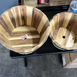 Round planter (set of 2)