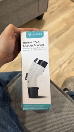 Lectron Tesla to J1772 Charger Adapter