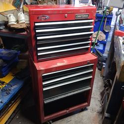 Craftsman rolling 2 tier tool box
