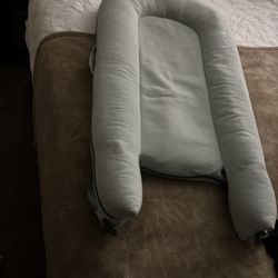 DockATot Deluxe+ Lounger