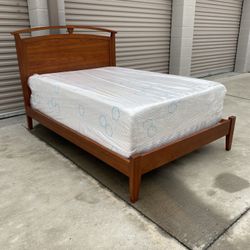 Full Size Bed Frame With Mattress 