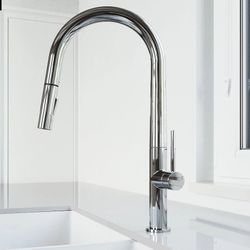 Vigo Greenwich Pull-Down Kitchen Faucet Chrome  VGO2029CH