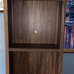 Four Tier Shelve Just Missing Clips 
