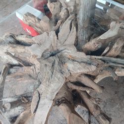 Roots STUMPS Tables Style