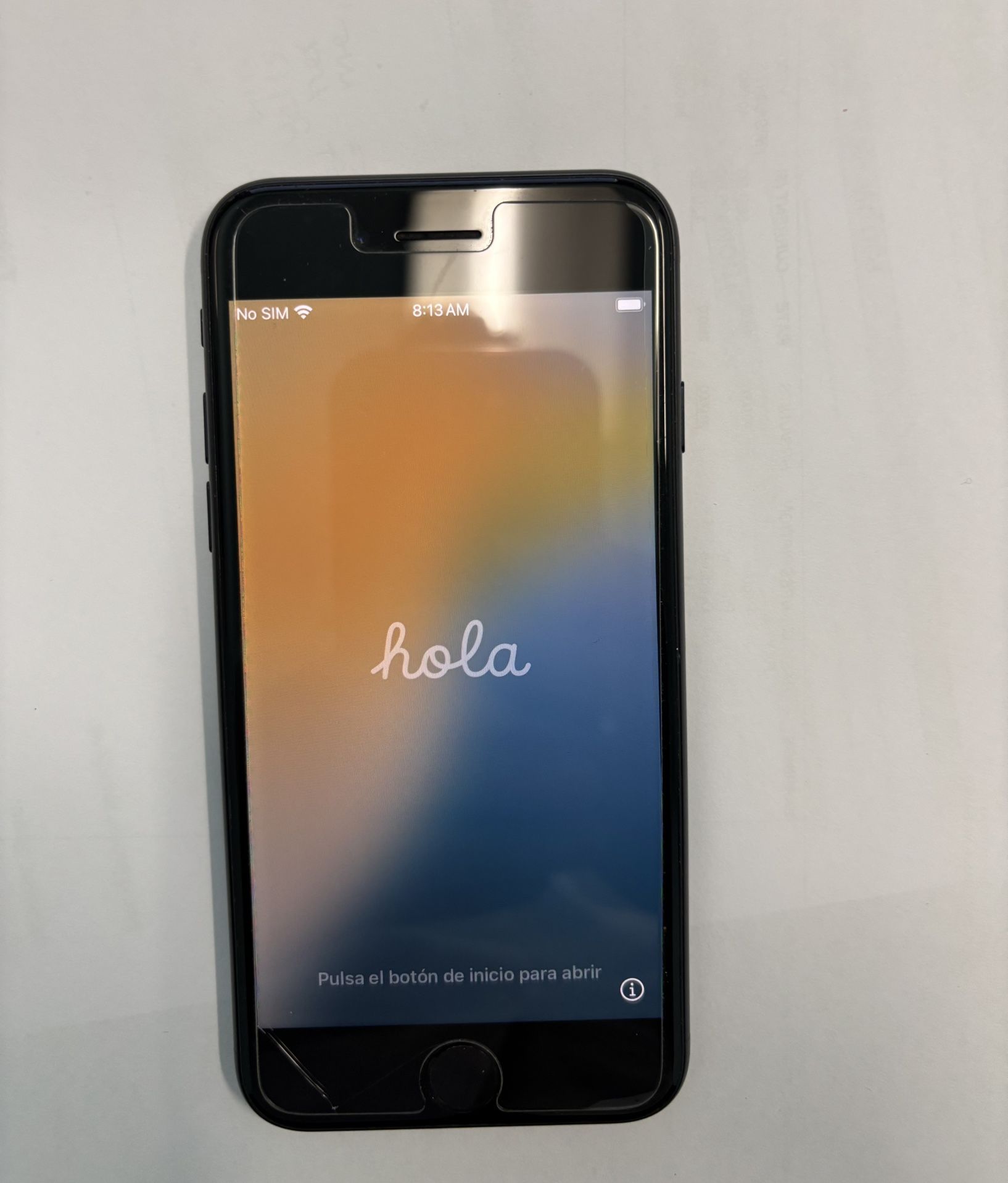 iPhone SE Never Used | (100% CONDITION)