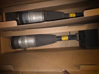 Tesla Model S Air Struts