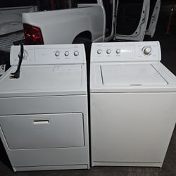 Whirlpool Matching Washer And Dryer In Pristine Condition Electric Cords Included And Pictured On The Post