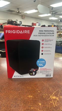 Frigidaire 15-Can Retro Mini Fridge Cooler