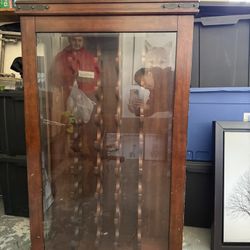 Solid wood wine cabinet with glass door