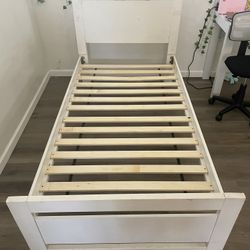 Twin bed frame White