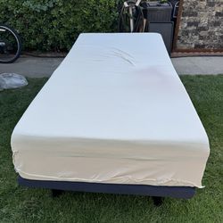 Selling this bed only for today $500 Sven & Son Bliss Adjustable Bed Base-Frame + 14 inch Hybrid Spring Matt (Medium Soft), Head and Foot Lift, Lumbar