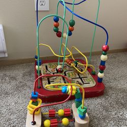 Bead maze / Kids / Toys / Baby / Activity Maze / Activity Box / Melissa And Doug