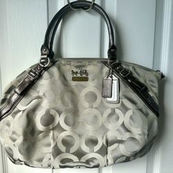Perfect Condition Silver Coach Bag- Never Used
