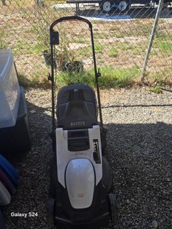 Battery operated lawn mower