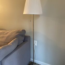 Floor Lamb 