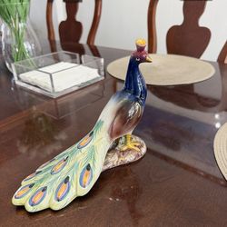 Vintage 1957 Elpa Alcobaça Hand Painted Porcelain Peacock – Made in Portugal