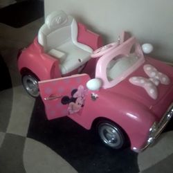 Huffy Disney Pink Minnie Mouse Kids 6 Volt Battery Car