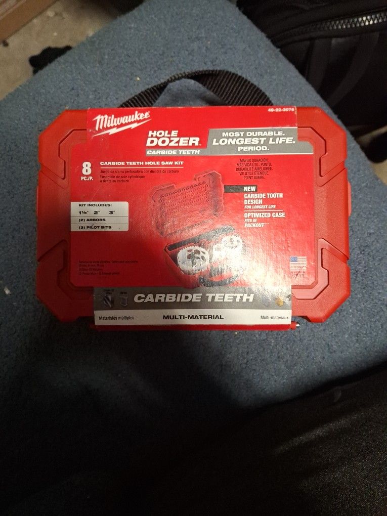 Milwaukee Hole Dozer Eight Piece