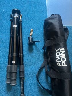 Pivot point tripod