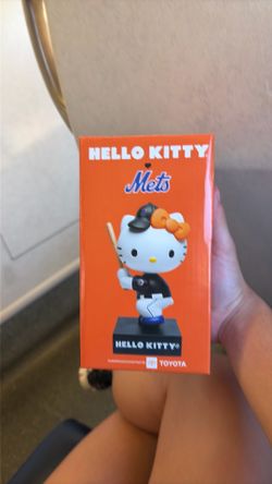 Mets hello kitty bobble head collectible