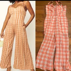 Charlotte Russe  checkered white and coral women romper size S