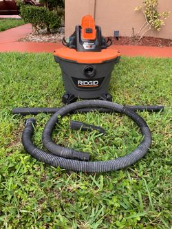 RIDGID NXT cordless/portable 9 gallon wet/dry vacuum HD0918