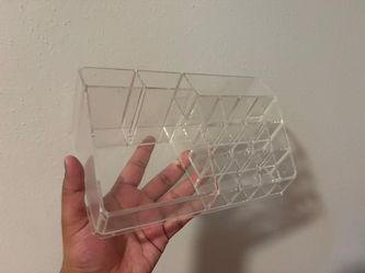Makeup organizer