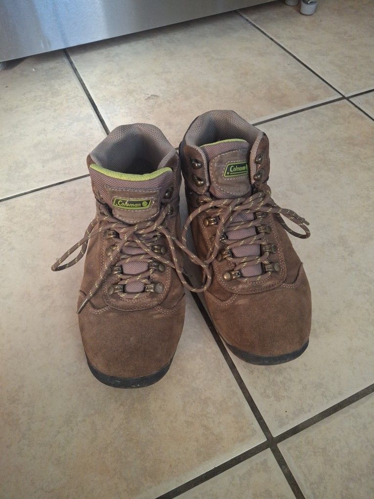 Women's Hiking Boots Sz 8 1/2