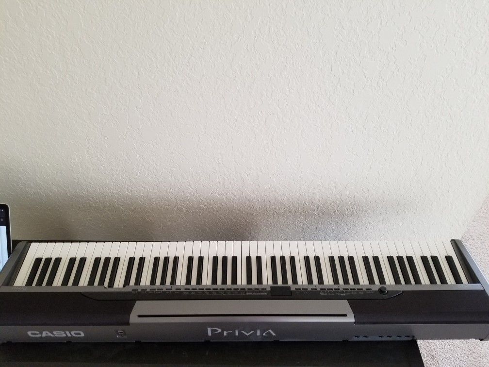 Casio Privia PX-320 88 key weighted piano