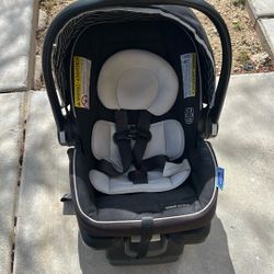 Graco Car Seat 