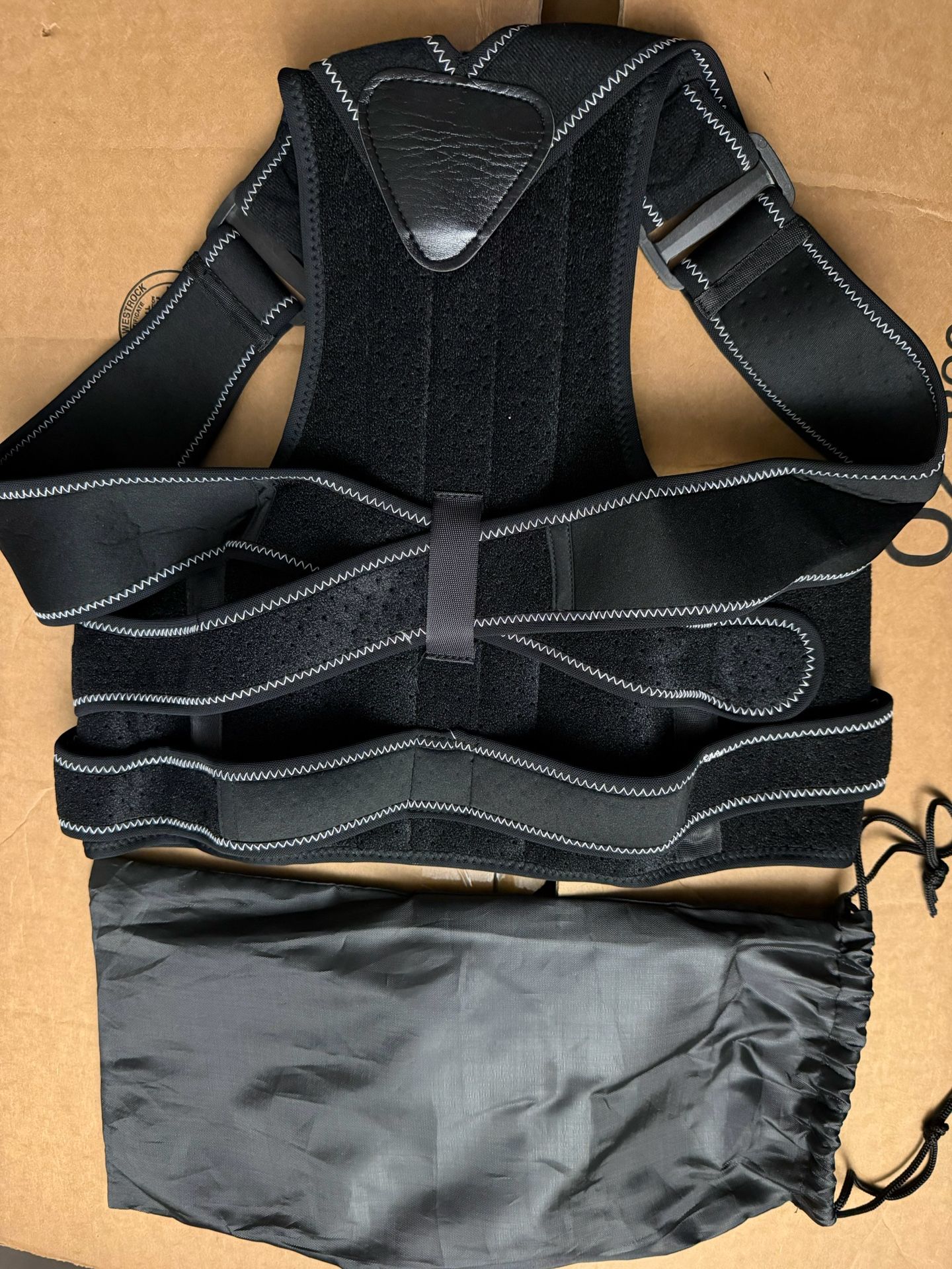 Back Brace Posture Corrector for Women and Men: 2-in-1 Posture Support with Shoulder Brace and adjustable Back Height for Spine Neck Shoulder Clavicle