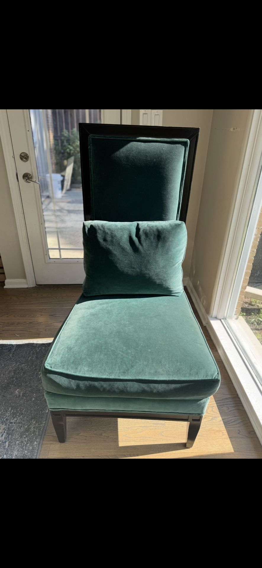 Set Of 4 High Back Green Velvet Dining Room Chairs.