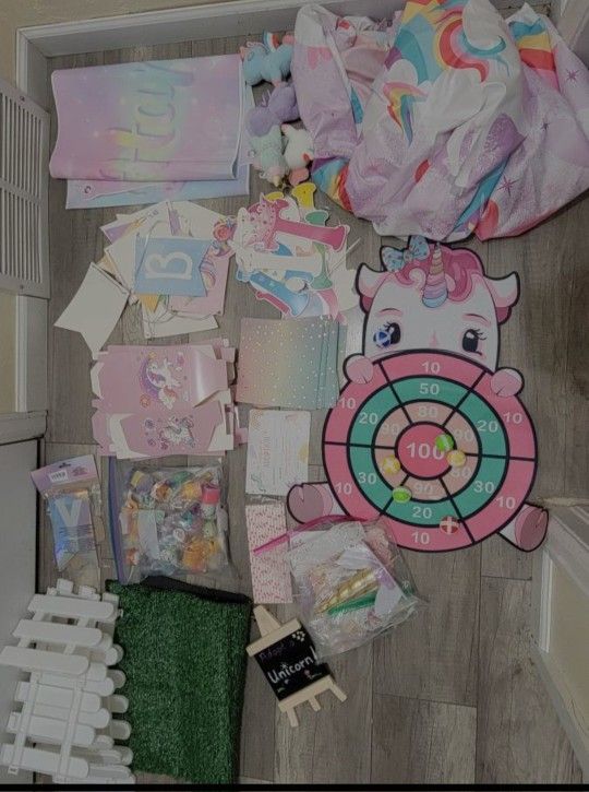 Huge Lot of Birthday Unicorn Décor