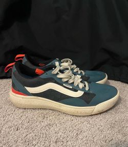 Vans Ultrarange - Men’s size 7