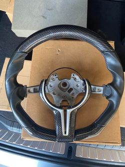 F8X Carbon Fiber Parts / Steering wheel