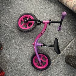 Albott Balanced Bike For Toddlers In Excellent Condition