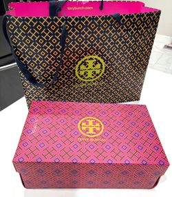 Tory Burch size 5.5