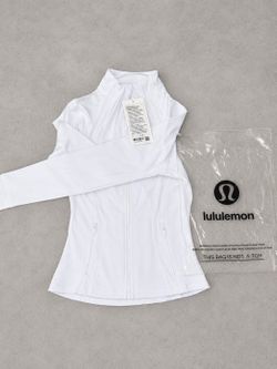 White Lululemon size 6