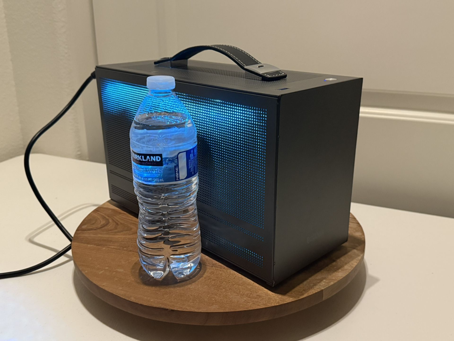 Tiny Portable Gaming Computer w/ RX 6600 