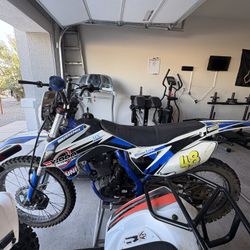 X Pro 250 Cc Runs Great 