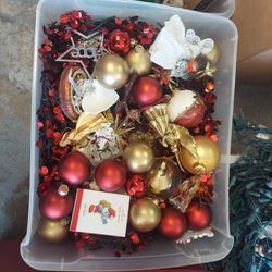 6 Big Boxes full of CHRISTMAS Items